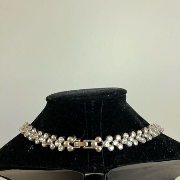 Vintage Silver Tone Crystal Statement Necklace Choker Jewelry Ornate Shiny - Picture 4 of 7